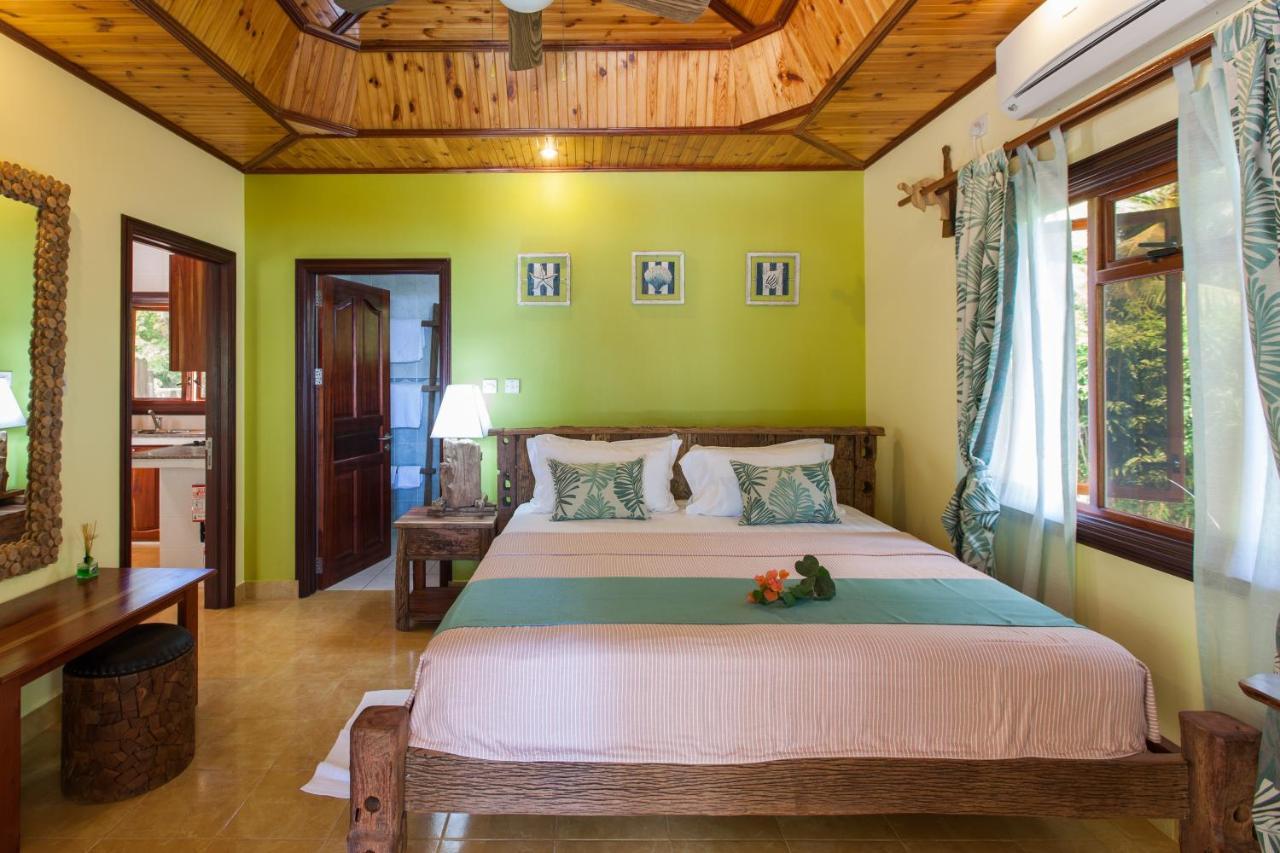 Anse Severe Beach Villas La Digue Bagian luar foto